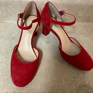 Alex Marie Red Suede Shoes Sz 6.5